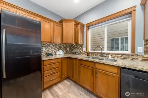10024 13th Street SE Everett WA 98208