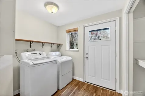 13459 SE 250th Court Kent WA 98042