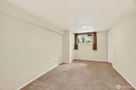 13459 SE 250th Court Kent WA 98042