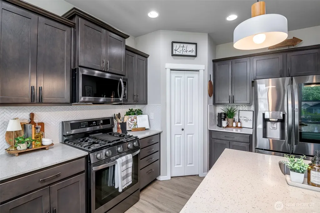 2933 Cassius Street NE Lacey WA 98516