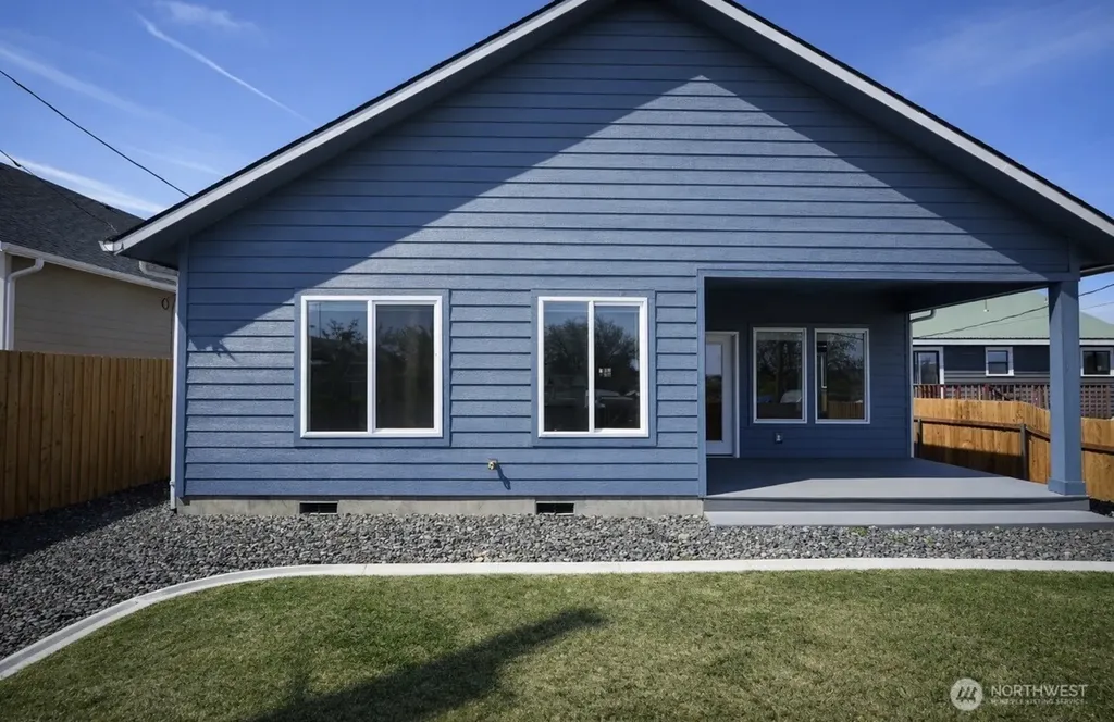 22 S Fir Street Soap Lake WA 98851