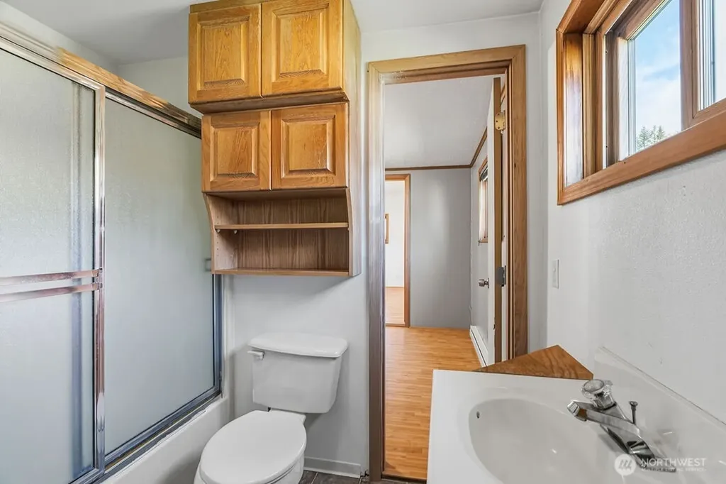 156 Williams Avenue Kelso WA 98626