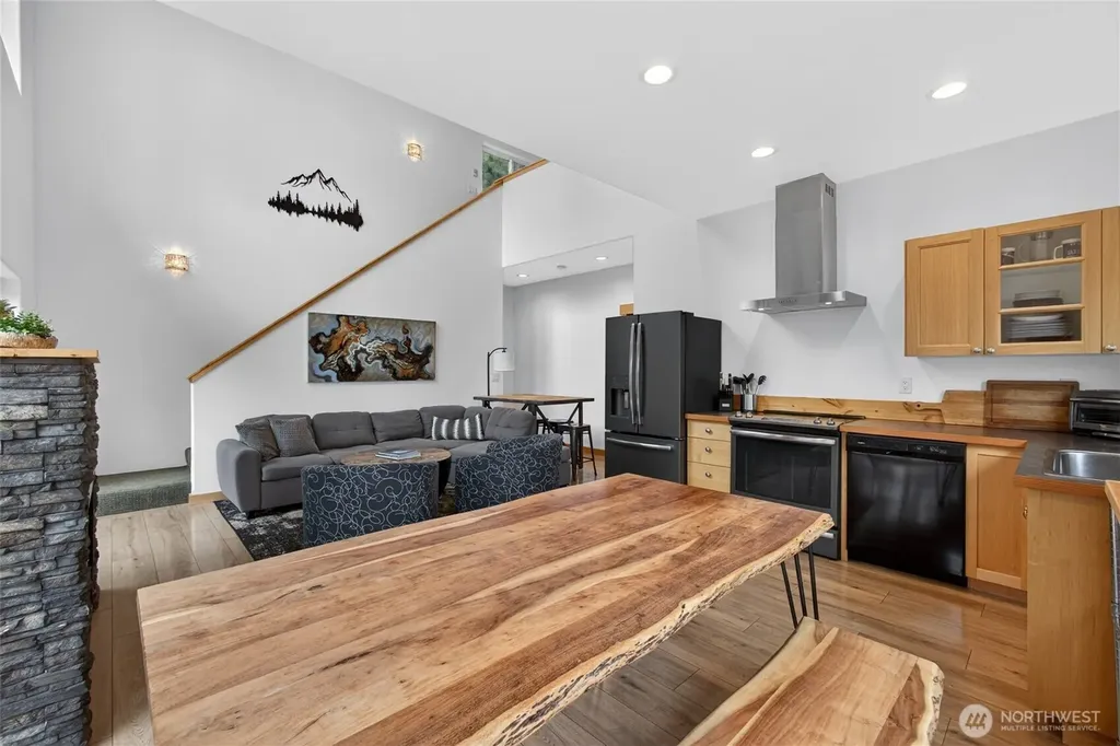 23119 Lake Wenatchee Highway Leavenworth WA 98826