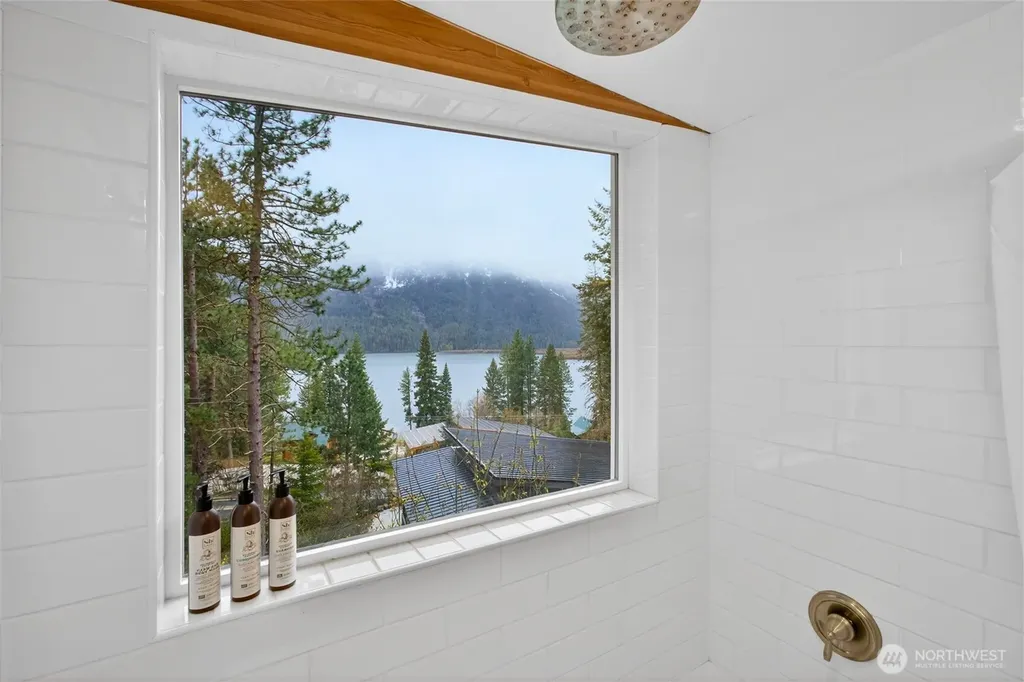 23119 Lake Wenatchee Highway Leavenworth WA 98826