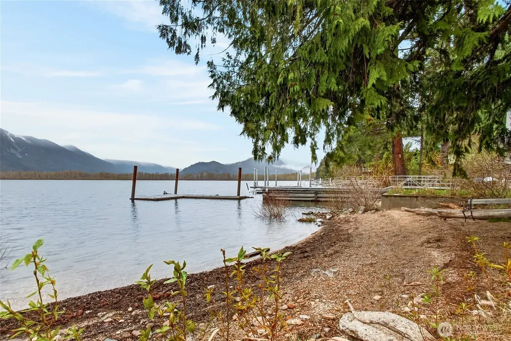 23119 Lake Wenatchee Highway Leavenworth WA 98826