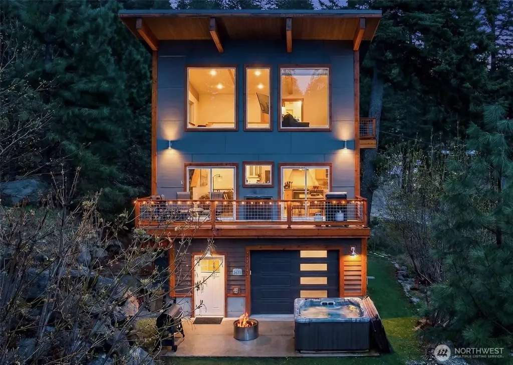23119 Lake Wenatchee Highway Leavenworth WA 98826