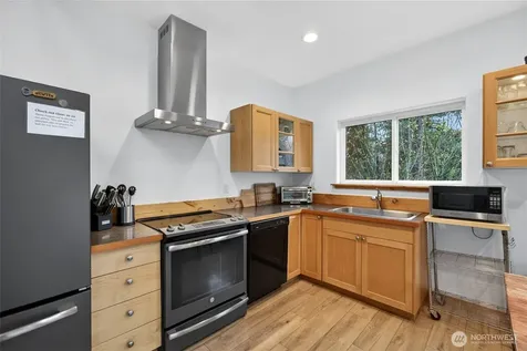 23119 Lake Wenatchee Highway Leavenworth WA 98826