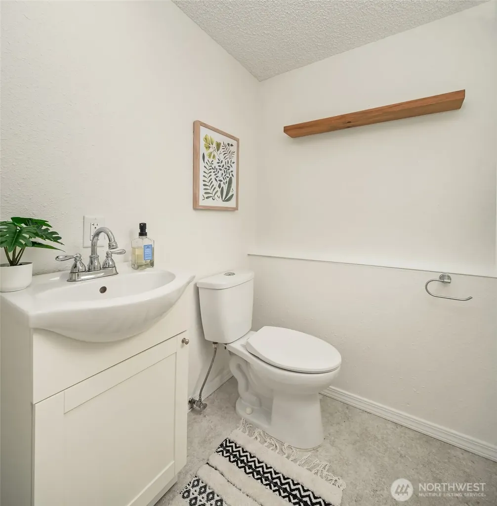 12817 SE 186th Place Renton WA 98058