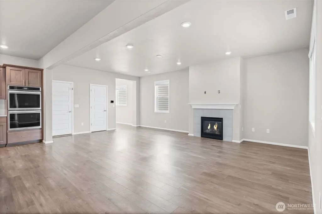 15025 Olympic Loop E Bonney Lake WA 98391