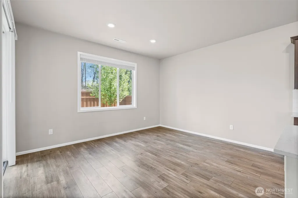 15025 Olympic Loop E Bonney Lake WA 98391