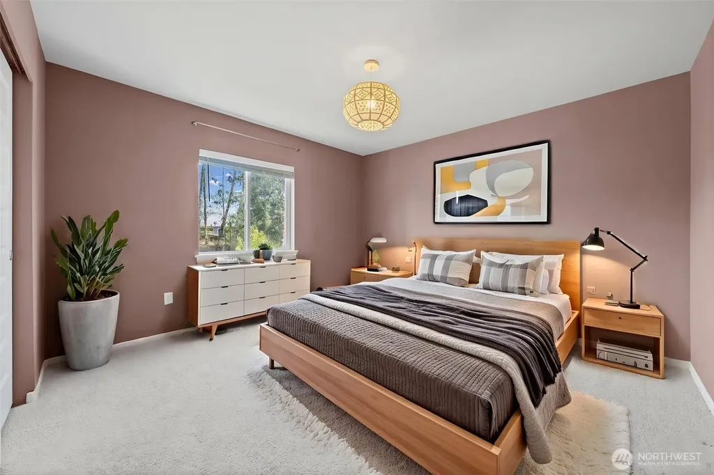 15025 Olympic Loop E Bonney Lake WA 98391
