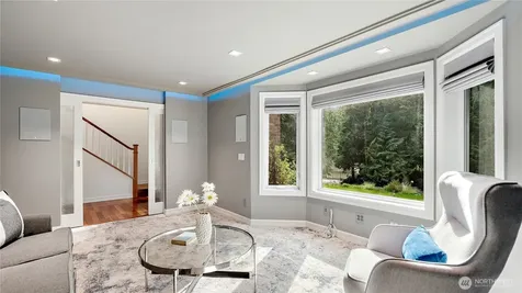 19308 224th Court NE Woodinville WA 98077