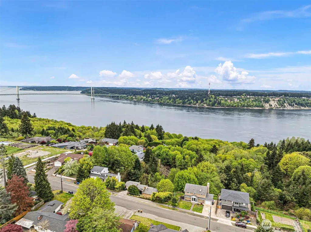 4028 N Frace Avenue Tacoma WA 98407