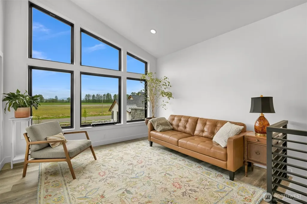 222 Skipping Stone Loop Lynden WA 98264