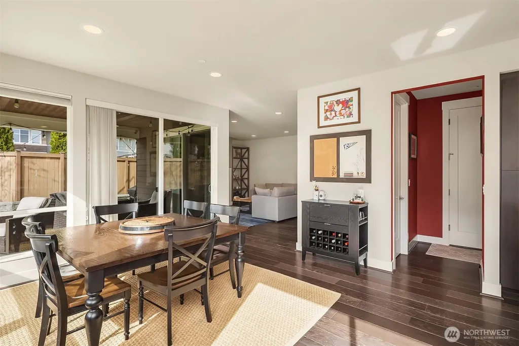23704 105th Place W Edmonds WA 98020