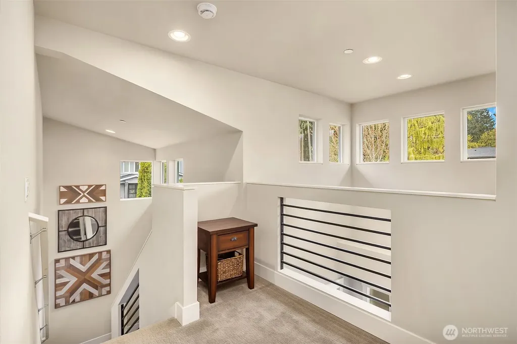 23704 105th Place W Edmonds WA 98020