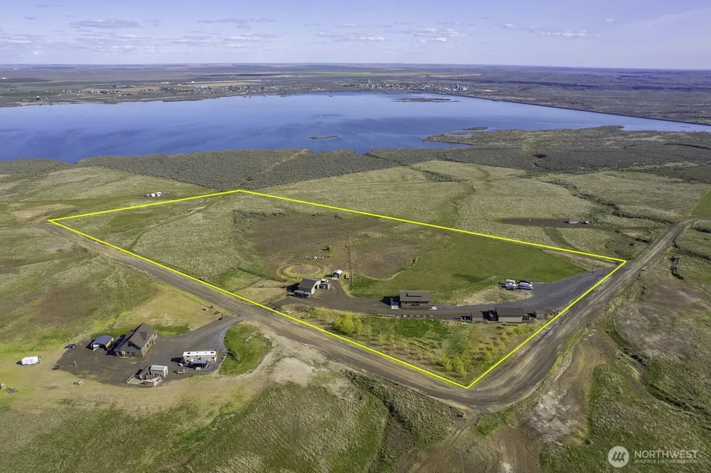 169 Banks Lake View Road Coulee City WA 99115
