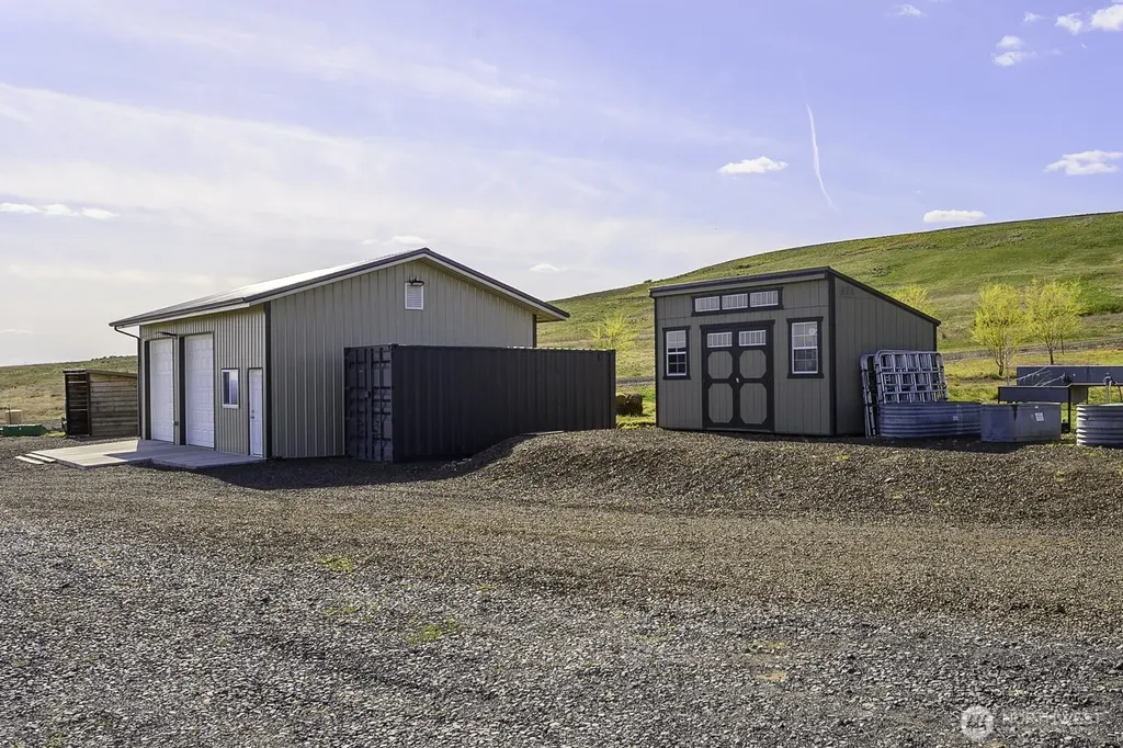 169 Banks Lake View Road Coulee City WA 99115