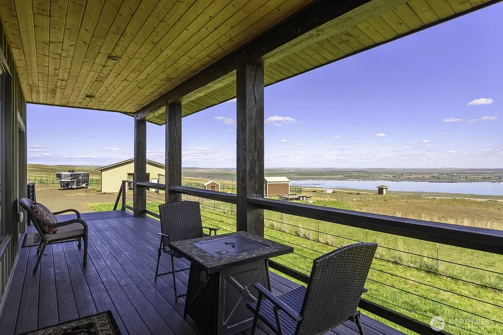 169 Banks Lake View Road Coulee City WA 99115