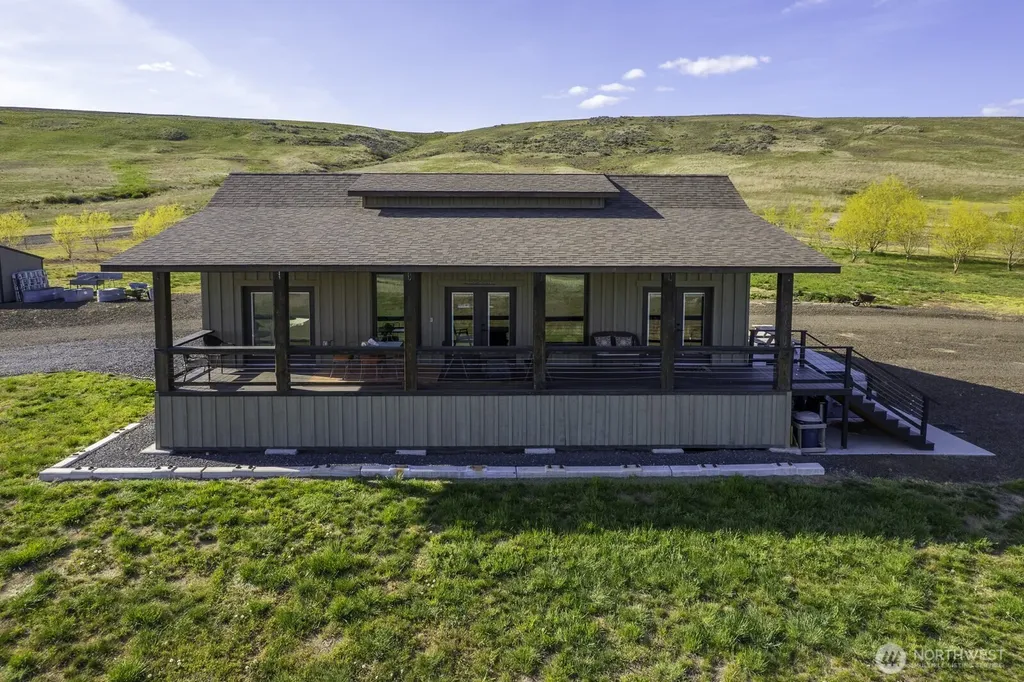 169 Banks Lake View Road Coulee City WA 99115
