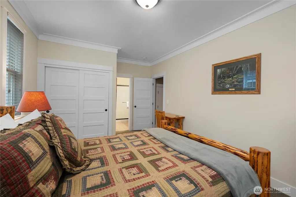 18 Primrose Lane Pacific Beach WA 98571