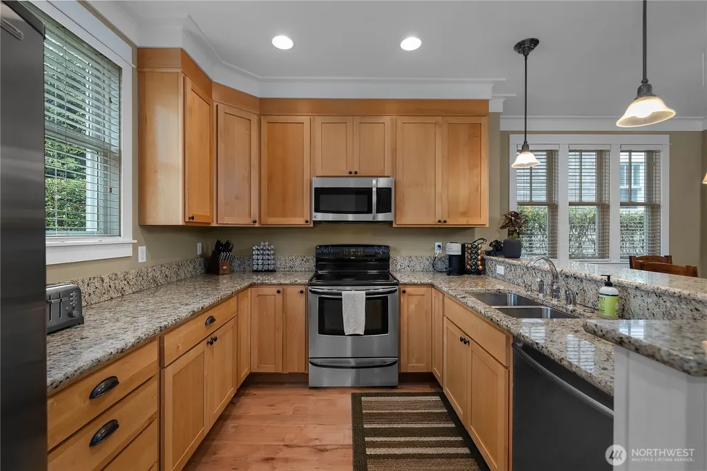 18 Primrose Lane Pacific Beach WA 98571