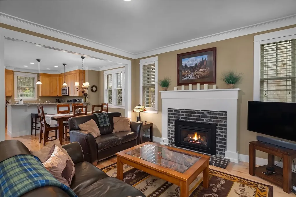 18 Primrose Lane Pacific Beach WA 98571