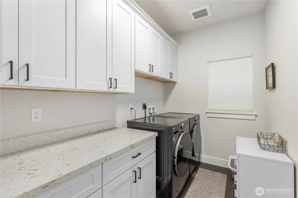 134 Blackfish Court Bremerton WA 98310