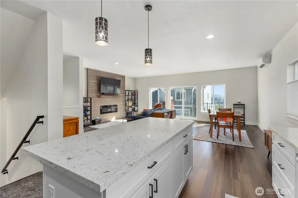 134 Blackfish Court Bremerton WA 98310