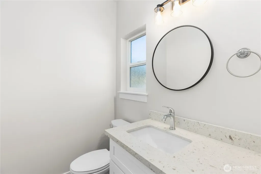 134 Blackfish Court Bremerton WA 98310