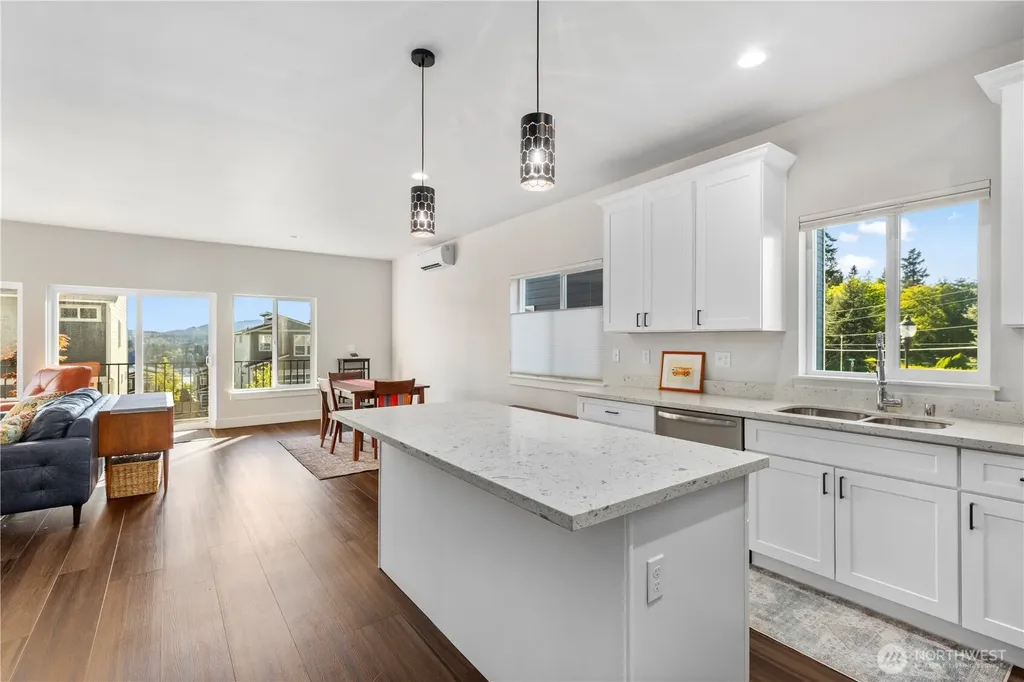 134 Blackfish Court Bremerton WA 98310