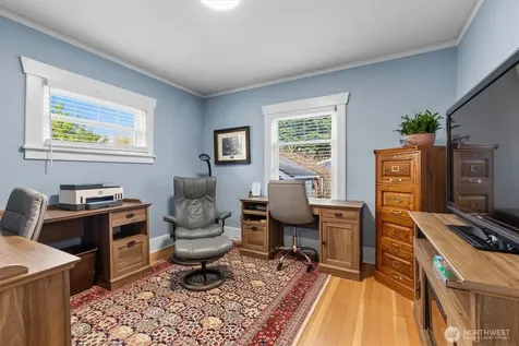 10532 Evanston Avenue N Seattle WA 98133