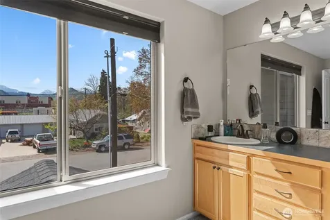 307 Chapel Street Cashmere WA 98815