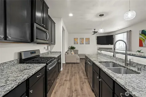 6705 139th Street Ct E Puyallup WA 98373