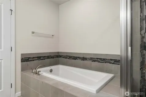 6705 139th Street Ct E Puyallup WA 98373