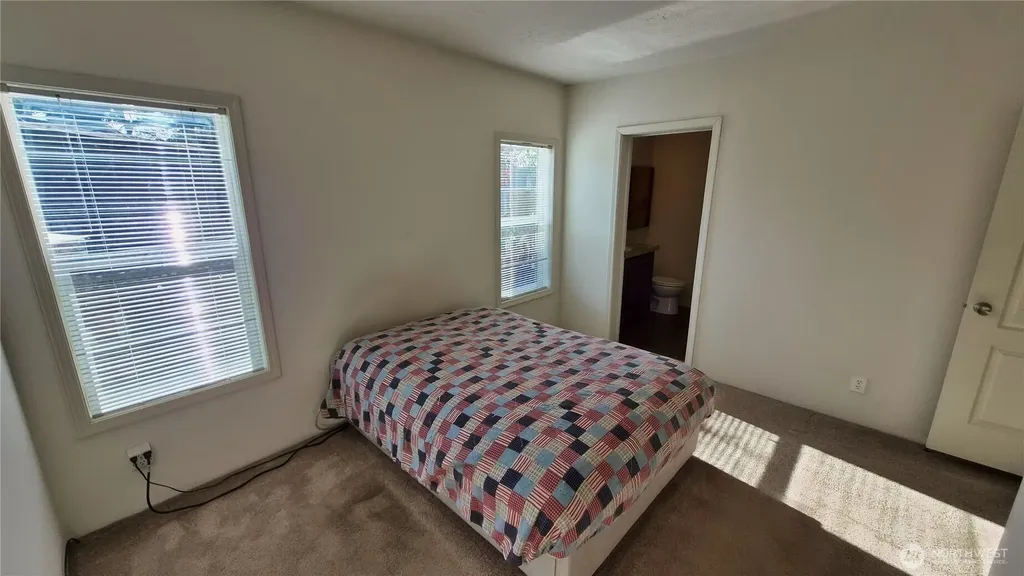 2350 Douglas Road Ferndale WA 98248