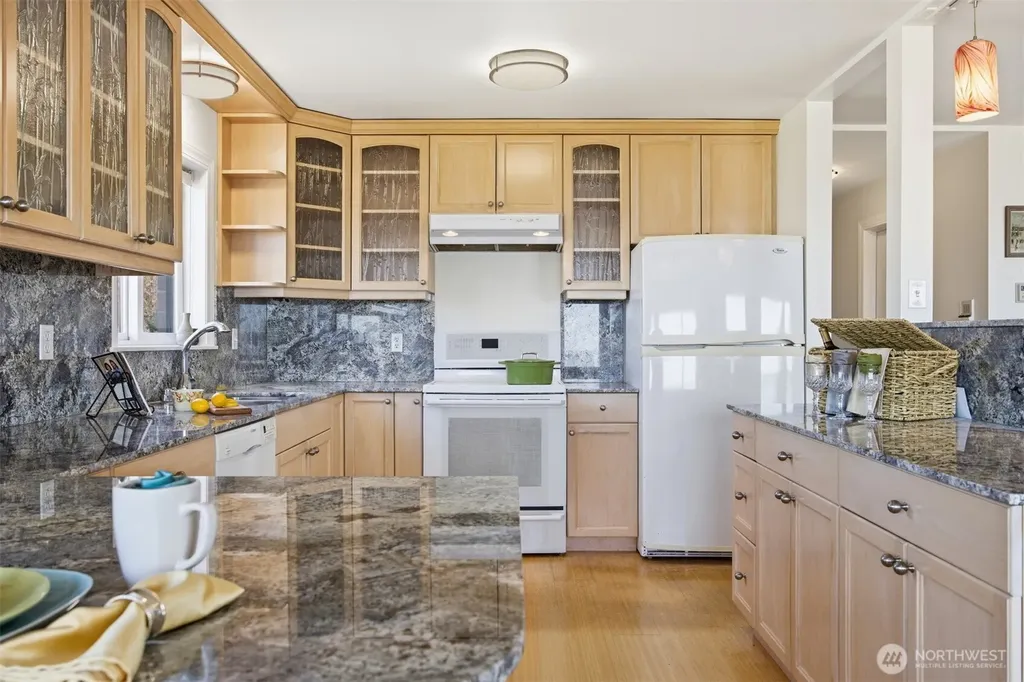 715 N Garden Street Bellingham WA 98225