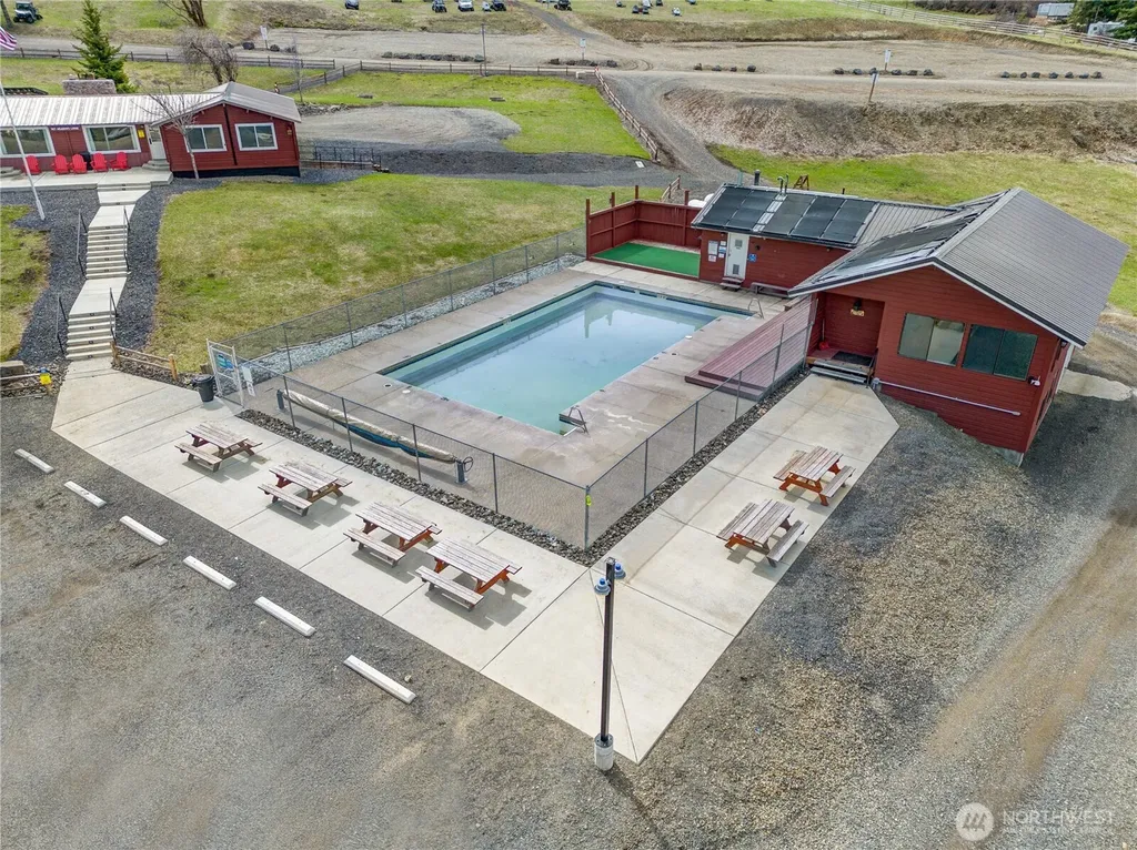 170 Pumphouse Hill Road Cle Elum WA 98922