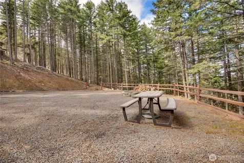 170 Pumphouse Hill Road Cle Elum WA 98922