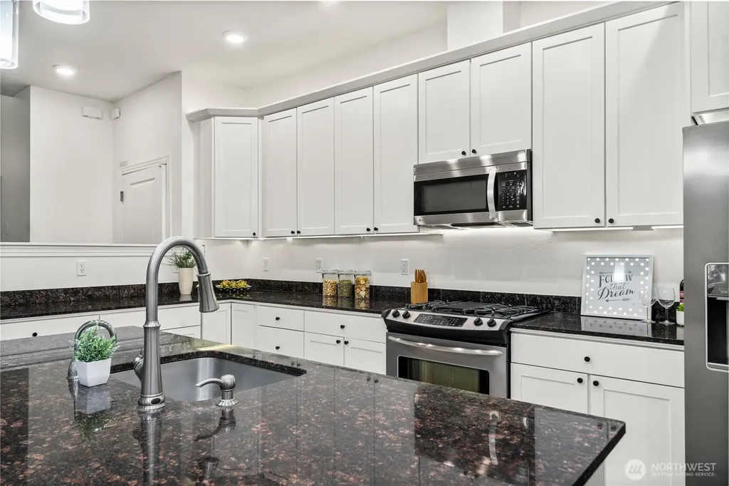 20709 NE 79th Street Redmond WA 98053