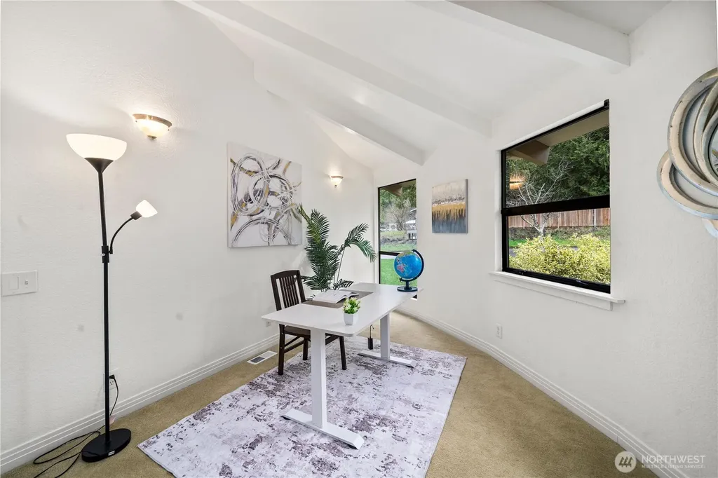 20709 NE 79th Street Redmond WA 98053