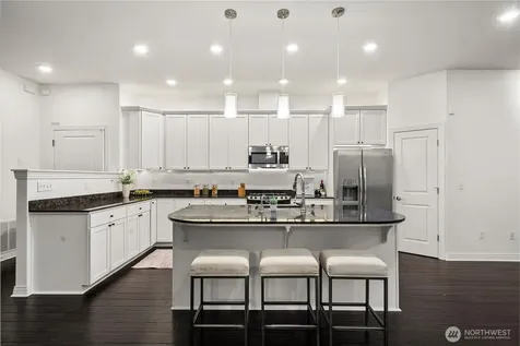 20709 NE 79th Street Redmond WA 98053