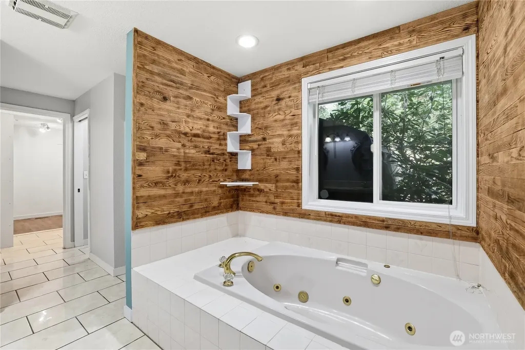 10234 46th Avenue SE Olympia WA 98513