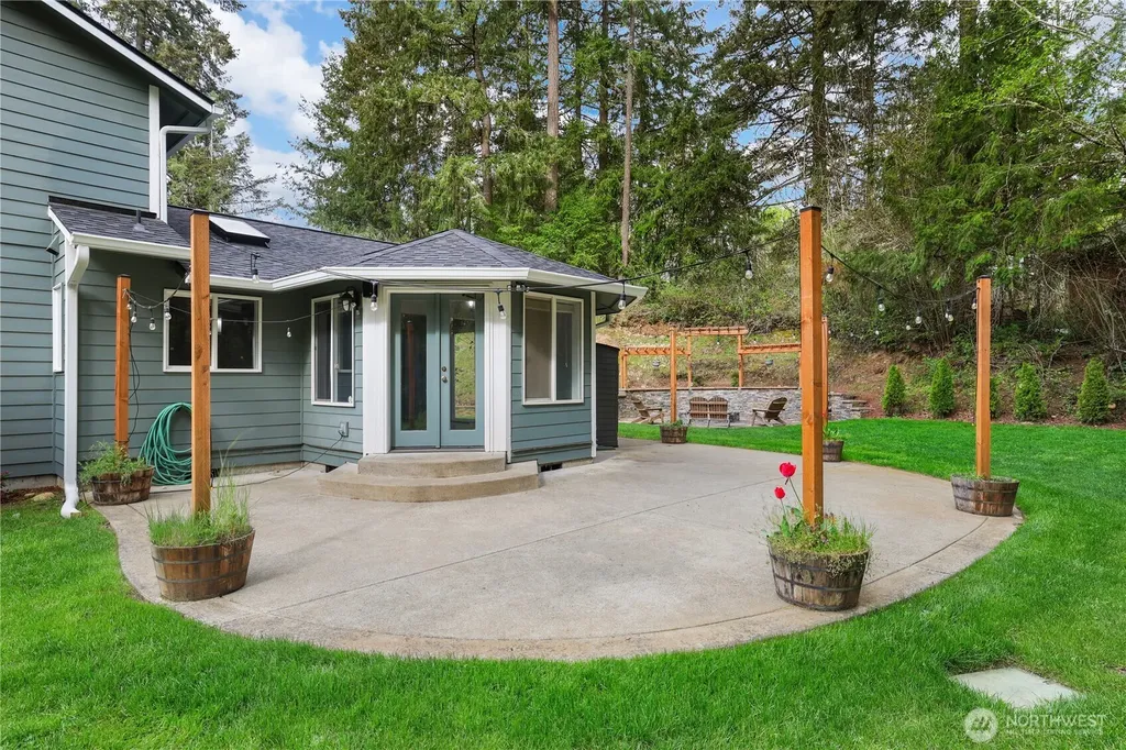 10234 46th Avenue SE Olympia WA 98513