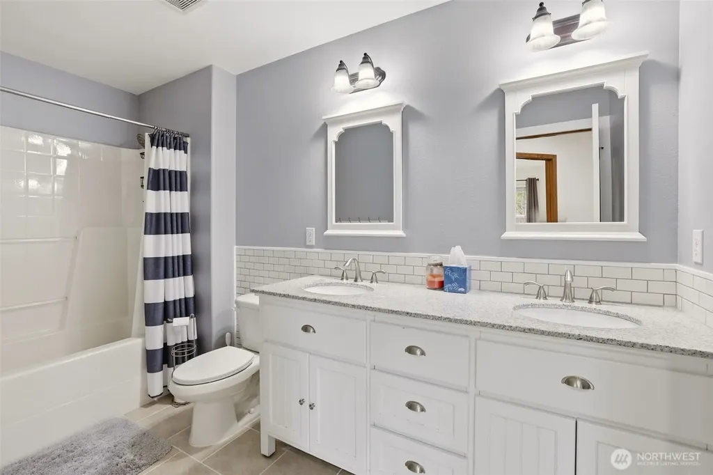 12430 5th Place NE Lake Stevens WA 98258