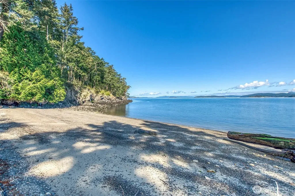 27 Bramblewood Lane Friday Harbor WA 98250