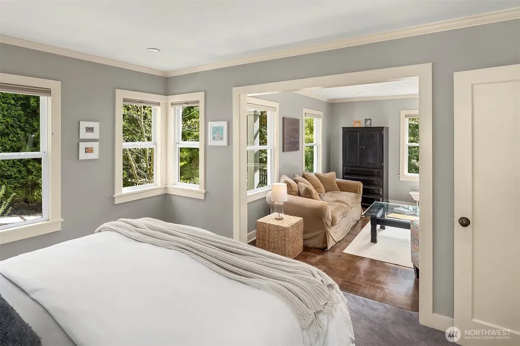502 Lake Washington Boulevard E Seattle WA 98112