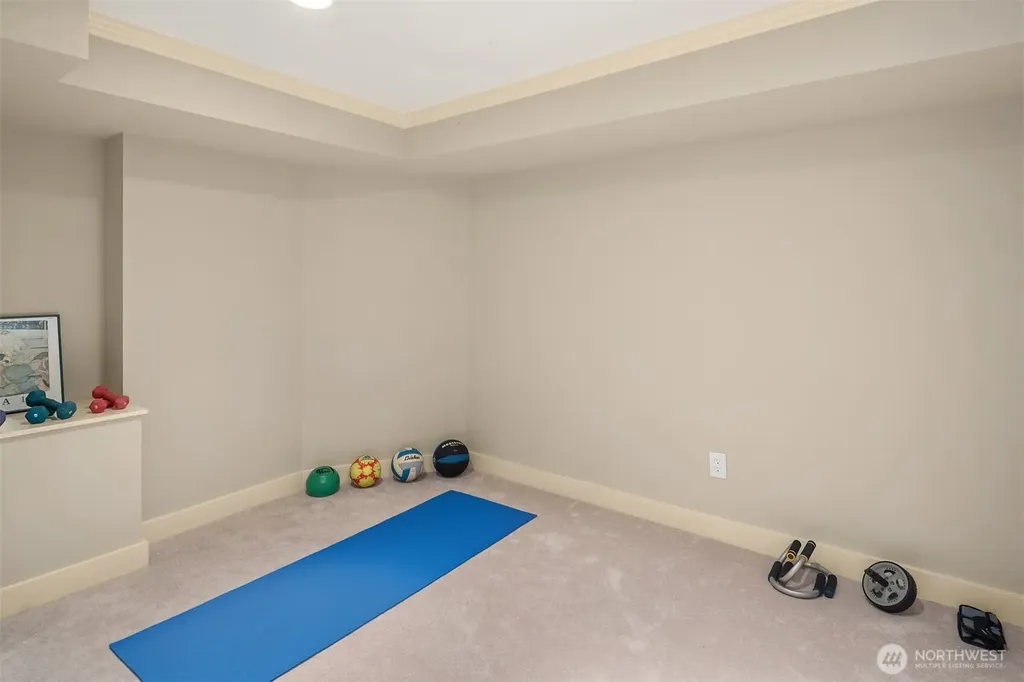 502 Lake Washington Boulevard E Seattle WA 98112