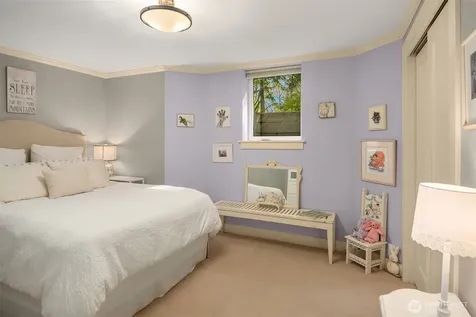 502 Lake Washington Boulevard E Seattle WA 98112
