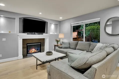 10116 28th Drive SE Everett WA 98208